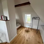 Reetdachhaus Deichperle Holiday home Westerhever