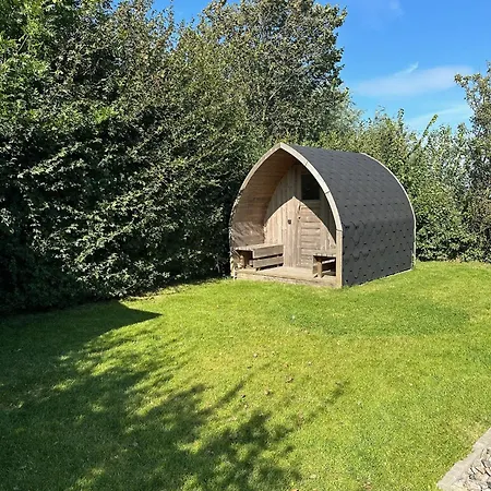 Reetdachhaus Deichperle Tatil Evi